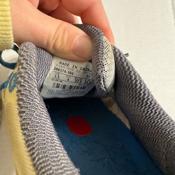 Nike Air Max Flywire White Blue Gray Running Shoe Women’s 6.5 - Picture 5 of 7